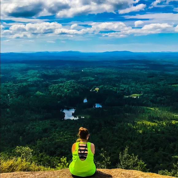 Meet your Posher, Heather - Picture 2 of 4